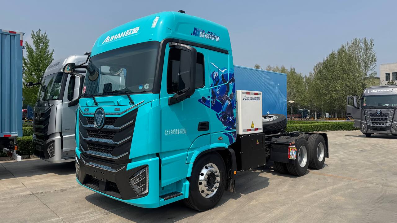 Поездка на завод Foton в честь 30-летия компании