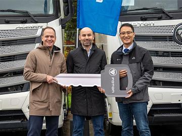 Первые 100 седельных тягачей Foton R 4x2 отправляются в автопарк компании Dentro