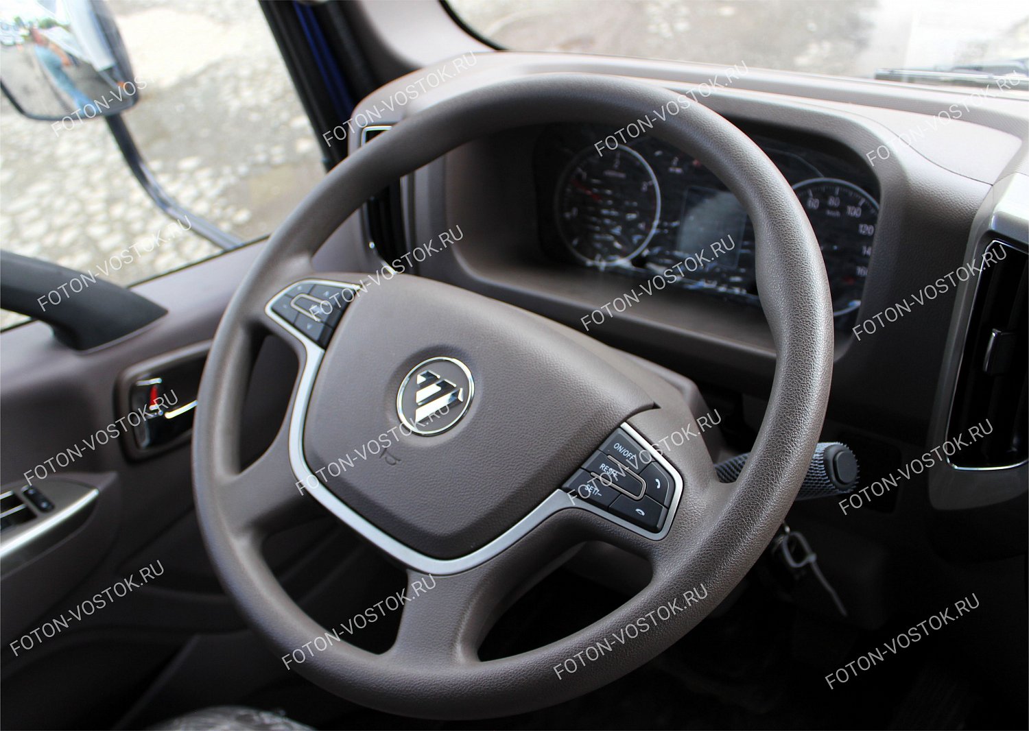 FOTON S120 с фургоном «бабочка»: 38 м³ для перевозки больших объёмов грузов