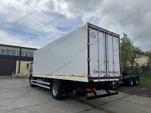 Фургон-рефрижератор FOTON M18