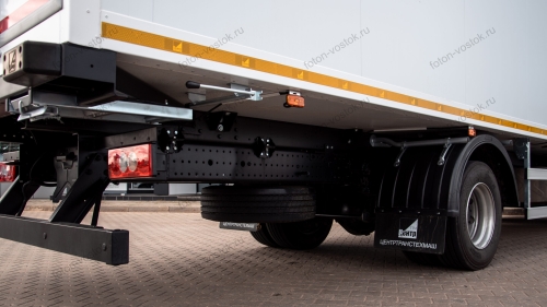 Промтоварный фургон FOTON Aumark S120