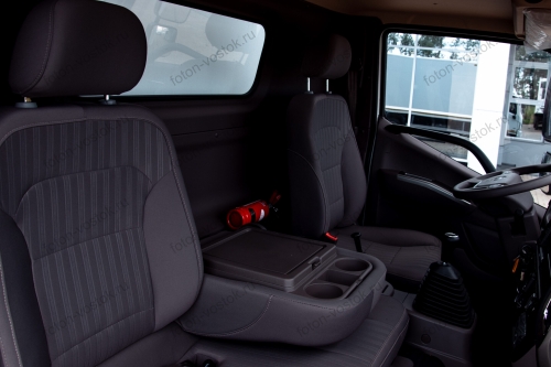 Изотермический фургон FOTON Aumark S85 (колесная база 3800 мм)